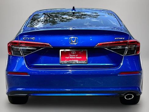 Used 2023 Honda Civic Sport image 6