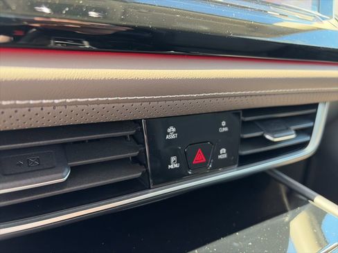 New 2026 Volkswagen Atlas SEL AWD/4WD image 17