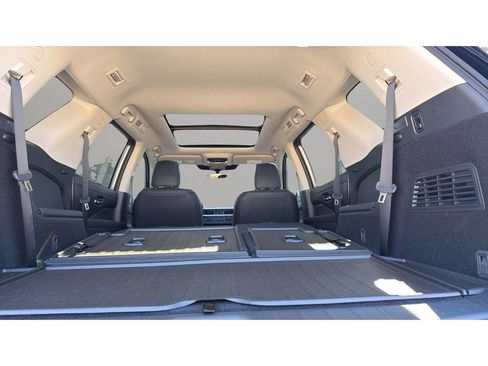 New 2026 Nissan Pathfinder Platinum image 18