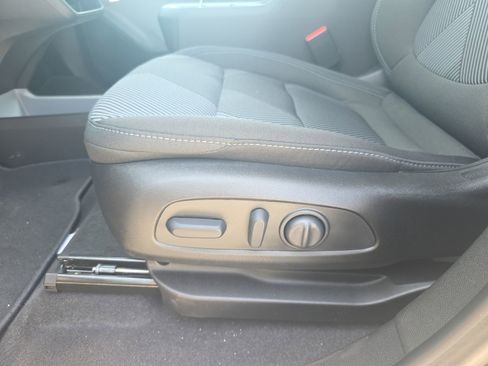New 2027 Chevrolet Bolt LT w/ Comfort Package FWD image 15