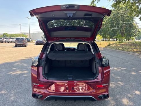 Used 2024 Buick Encore GX Avenir w/ Avenir Technology Package FWD image 20