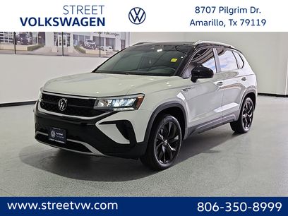 Certified 2023 Volkswagen Taos SE w/ Panoramic Sunroof Package