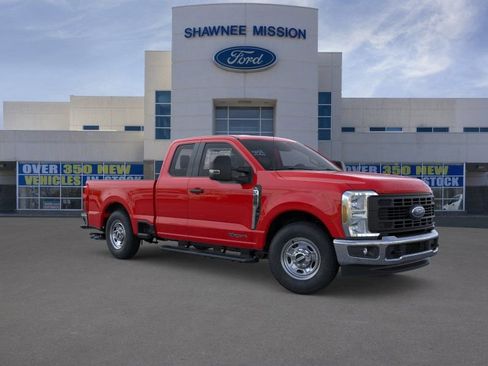 New 2026 Ford F350 XL w/ XL Chrome Package RWD image 7