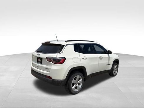 Used 2021 Jeep Compass Latitude w/ Convenience Group AWD/4WD image 5