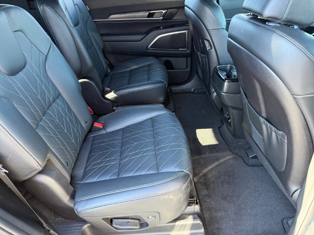 Used 2025 Kia Telluride SX Prestige X-Pro AWD/4WD image 11