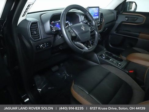 Used 2023 Ford Bronco Sport Outer Banks w/ Tech Package image 16