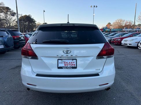 Used 2013 Toyota Venza XLE image 11