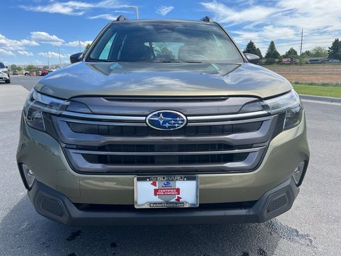 Used 2026 Subaru Forester Limited AWD/4WD image 30