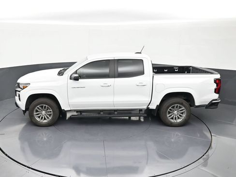 Used 2024 Chevrolet Colorado LT w/ LT Convenience Package RWD image 13