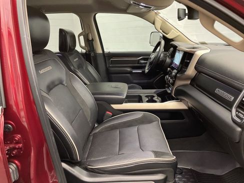 Used 2019 RAM 1500 Laramie image 29