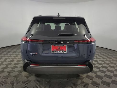 Used 2026 Toyota RAV4 XSE AWD/4WD image 7