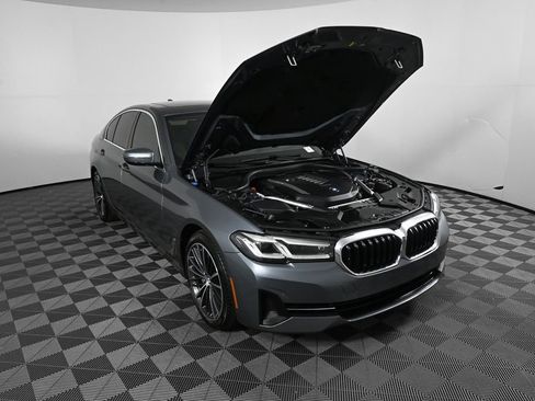 Used 2022 BMW 540i w/ Premium Package RWD image 32