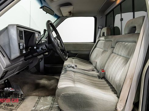 Used 1993 GMC Sierra 1500 2WD Regular Cab image 66