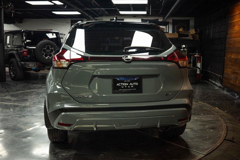 Used 2024 Nissan Kicks SV FWD image 6