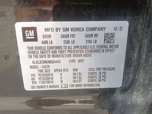 Used 2022 Buick Encore Preferred w/ Safety Package AWD/4WD image 35