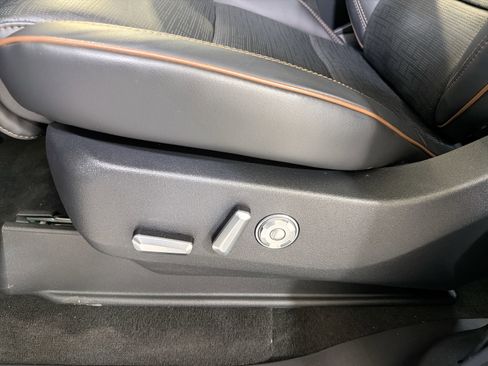 New 2026 Lincoln Navigator L Black Label image 11