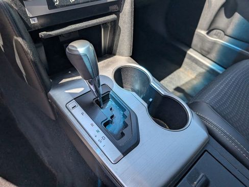 Used 2013 Toyota Camry SE image 16