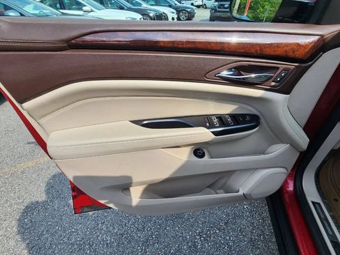 Used 2014 Cadillac SRX Luxury AWD/4WD image 10