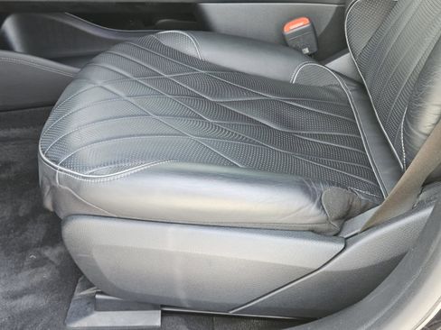 Used 2023 Mercedes-Benz EQS 580 580 image 25