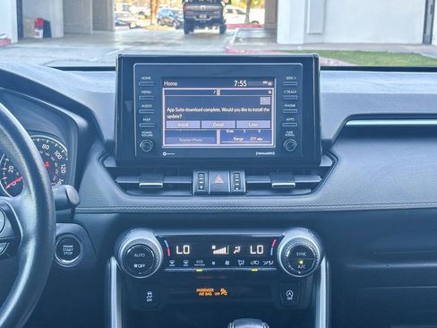 Certified 2020 Toyota RAV4 XLE Premium image 16