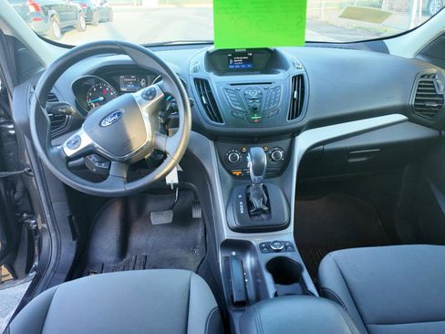 Used 2016 Ford Escape SE w/ SE Cold Weather Package AWD/4WD image 9