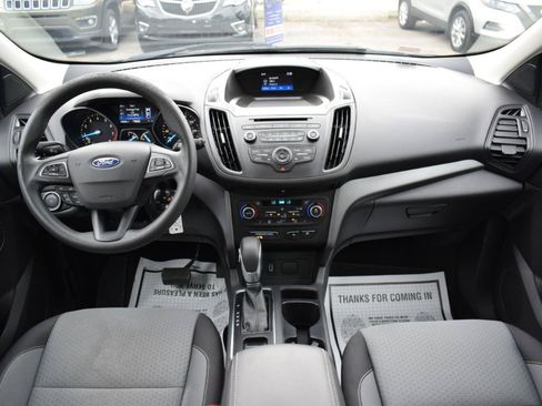 Used 2018 Ford Escape SE FWD image 12