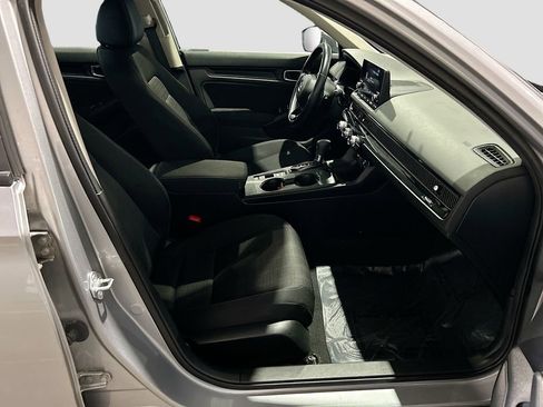 Used 2023 Honda Civic LX image 27