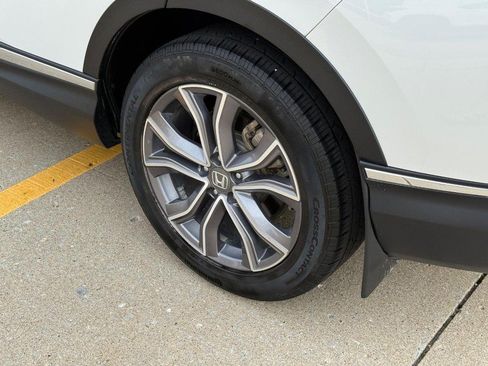 Used 2020 Honda CR-V Touring image 8