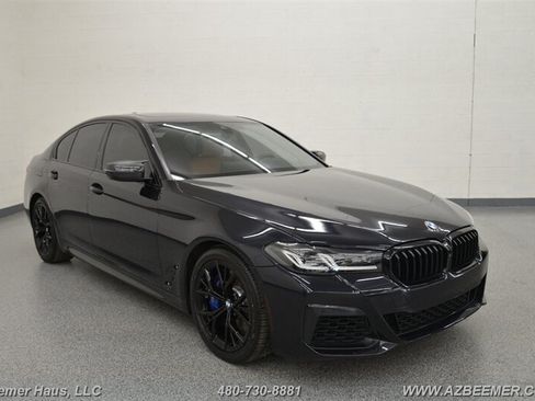Used 2022 BMW M550i xDrive w/ Executive Package AWD/4WD image 7