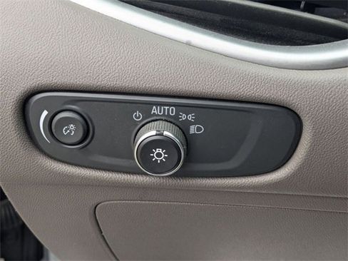 Used 2024 Chevrolet Malibu LT image 22