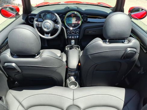 Used 2023 MINI Cooper S FWD image 12