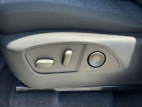 New 2026 GMC Acadia Elevation FWD image 21