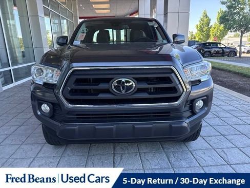 Certified 2021 Toyota Tacoma SR5 w/ Blackout Package (TMS) AWD/4WD image 19