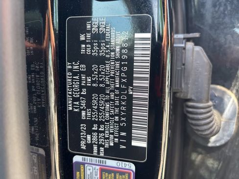 Used 2023 Kia Sorento SX AWD/4WD image 13