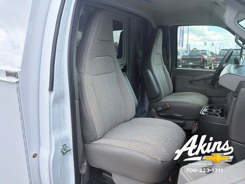 New 2026 Chevrolet Express 3500 w/ Power Convenience Package RWD image 16