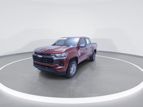Used 2023 Chevrolet Colorado LT w/ LT Convenience Package image 5