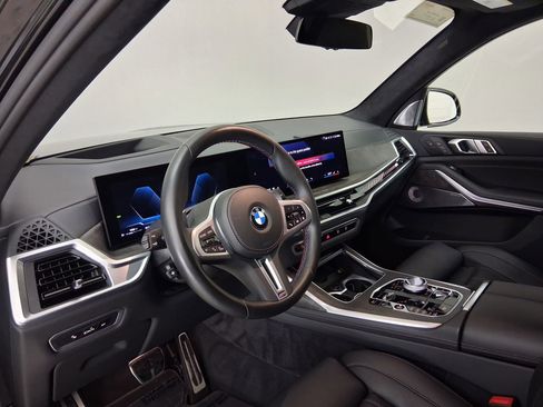 Certified 2024 BMW X7 M60i w/ Executive Package image 2