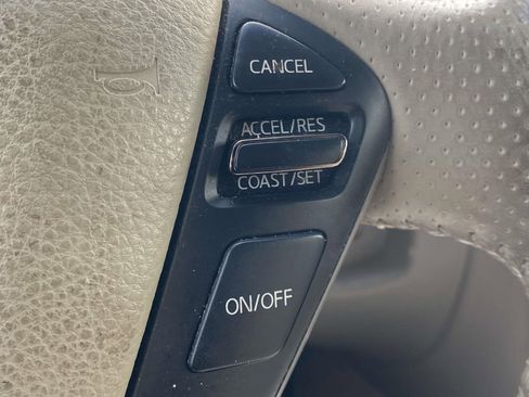 Used 2009 Nissan Murano SL w/ Technology Pkg image 23