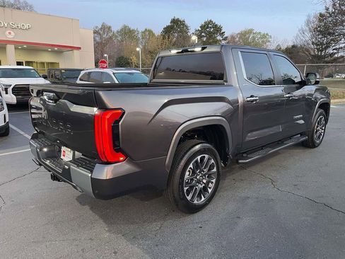 Used 2025 Toyota Tundra Limited image 9