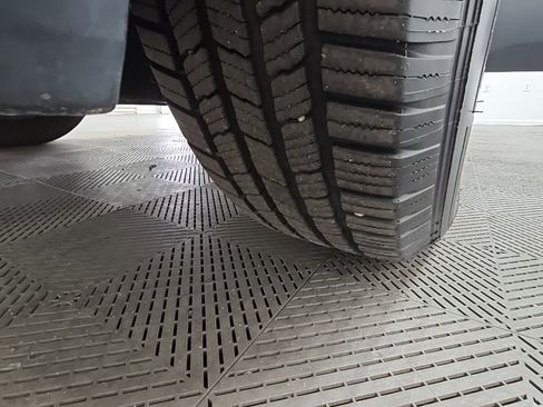 Used 2019 GMC Acadia SLT image 48