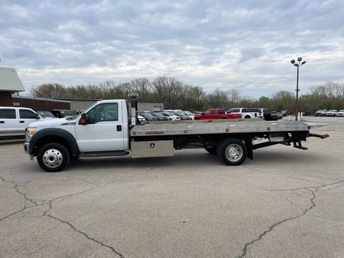 Used 2013 Ford F550 2WD Regular Cab Super Duty w/ Payload Upgrade Pkg image 2