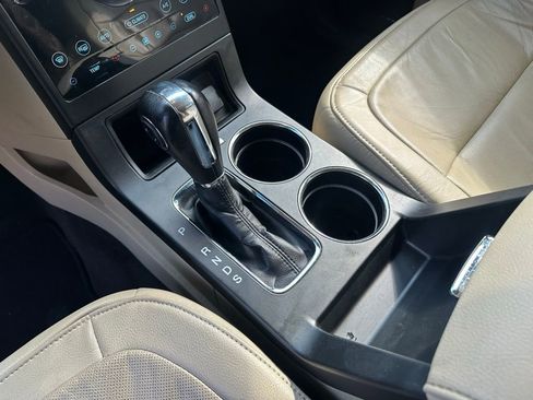 Used 2017 Ford Flex Limited image 21