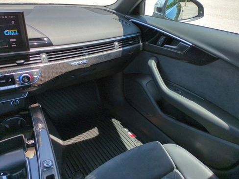 Used 2022 Audi S4 Premium image 17
