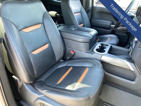 Used 2021 GMC Sierra 1500 AT4 w/ AT4 Preferred Package AWD/4WD image 13