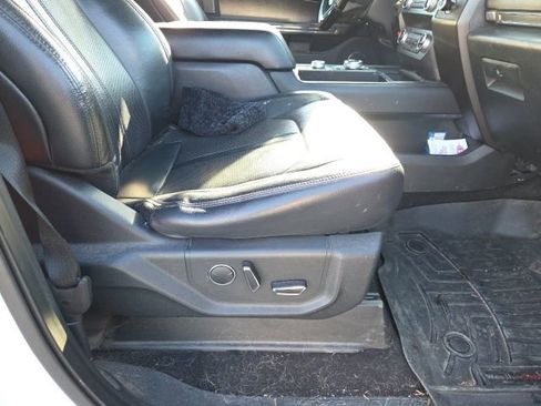 Used 2019 Ford Expedition Limited w/ Equipment Group 301A image 14