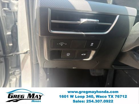 Used 2025 Hyundai Sonata SEL FWD image 14