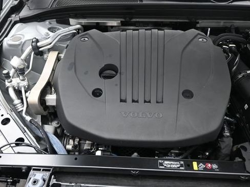 Used 2024 Volvo S60 B5 Plus w/ Protection Package Premier FWD image 30