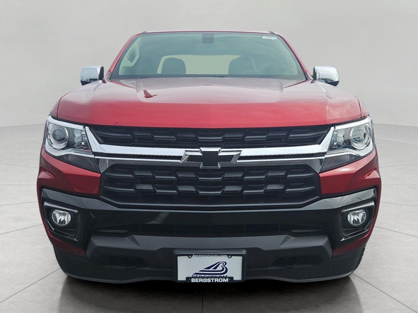 Used 2021 Chevrolet Colorado LT w/ LT Convenience Package AWD/4WD image 3