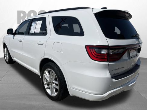 Used 2024 Dodge Durango GT RWD image 6