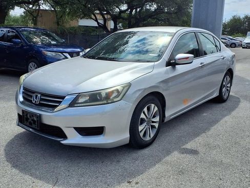 Used 2014 Honda Accord LX image 3